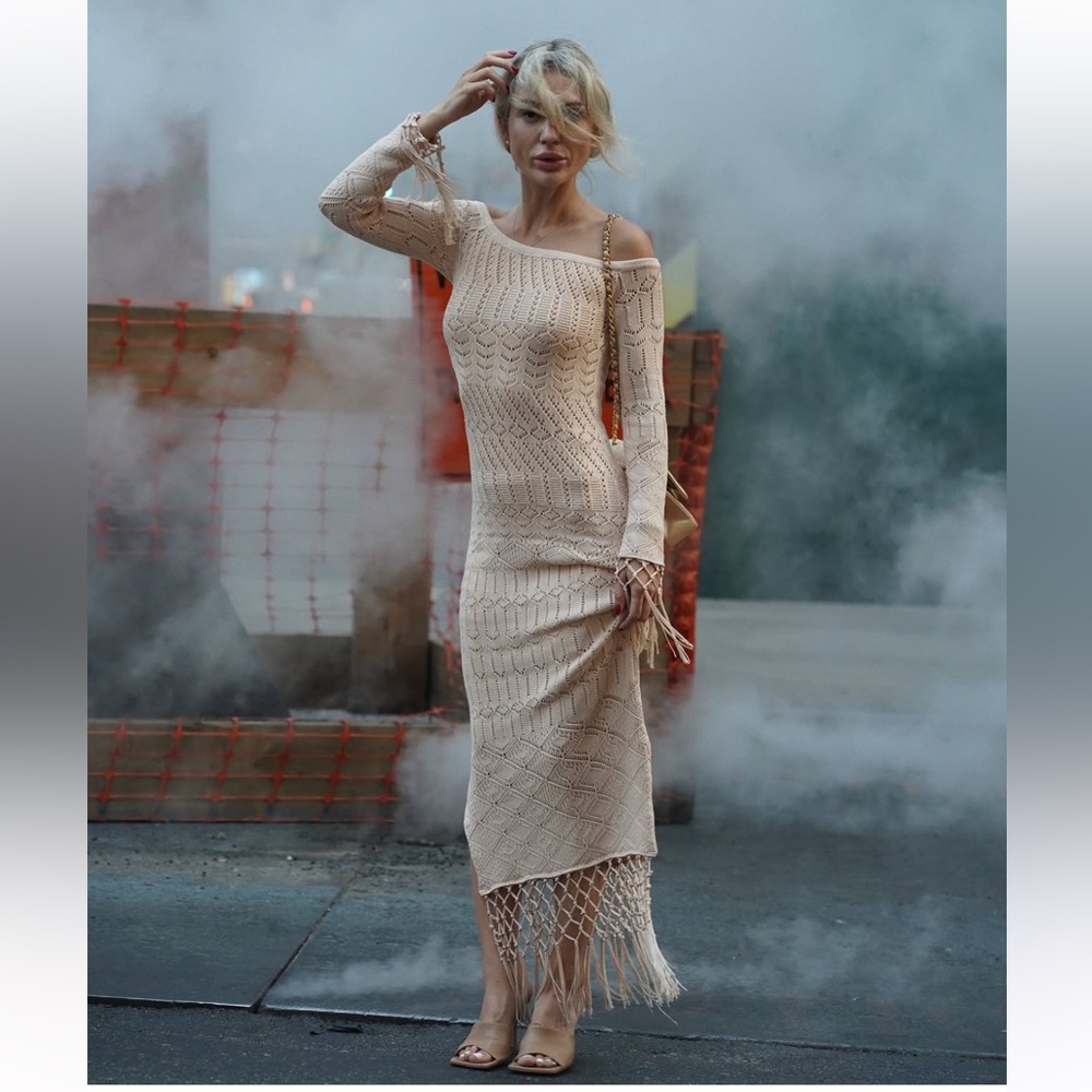 House of Harlow 1960 Cream Knit Maxi Dress